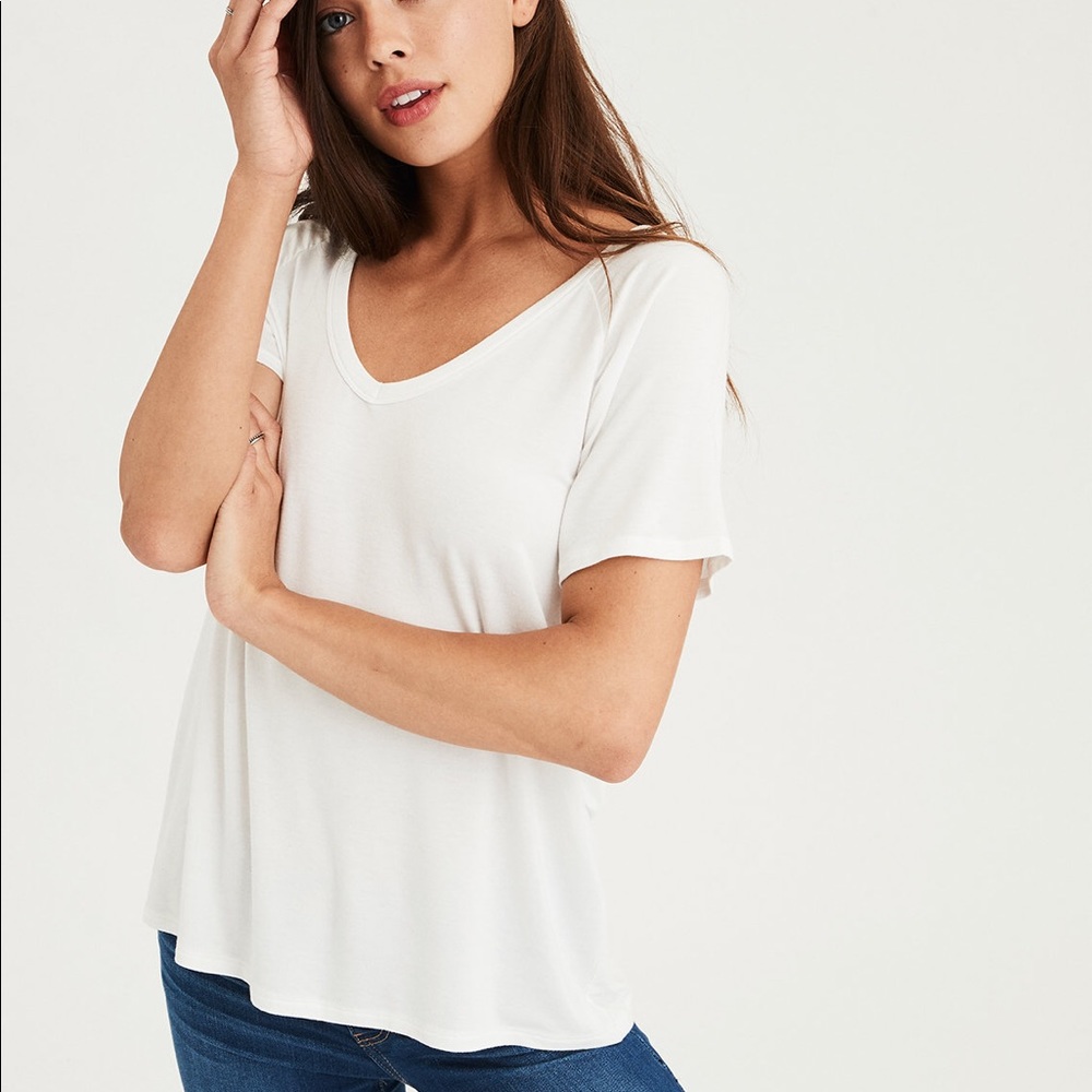 american eagle “soft and sexy tee”